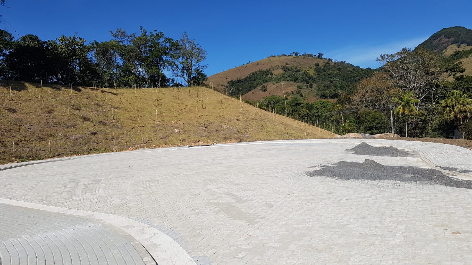 Imagem Terreno à Venda ou Temporada, 450 m²em São Francisco Xavier - São José dos Campos Imagem Terreno à Venda ou Temporada, 450 m²em São Francisco Xavier - São José dos Campos