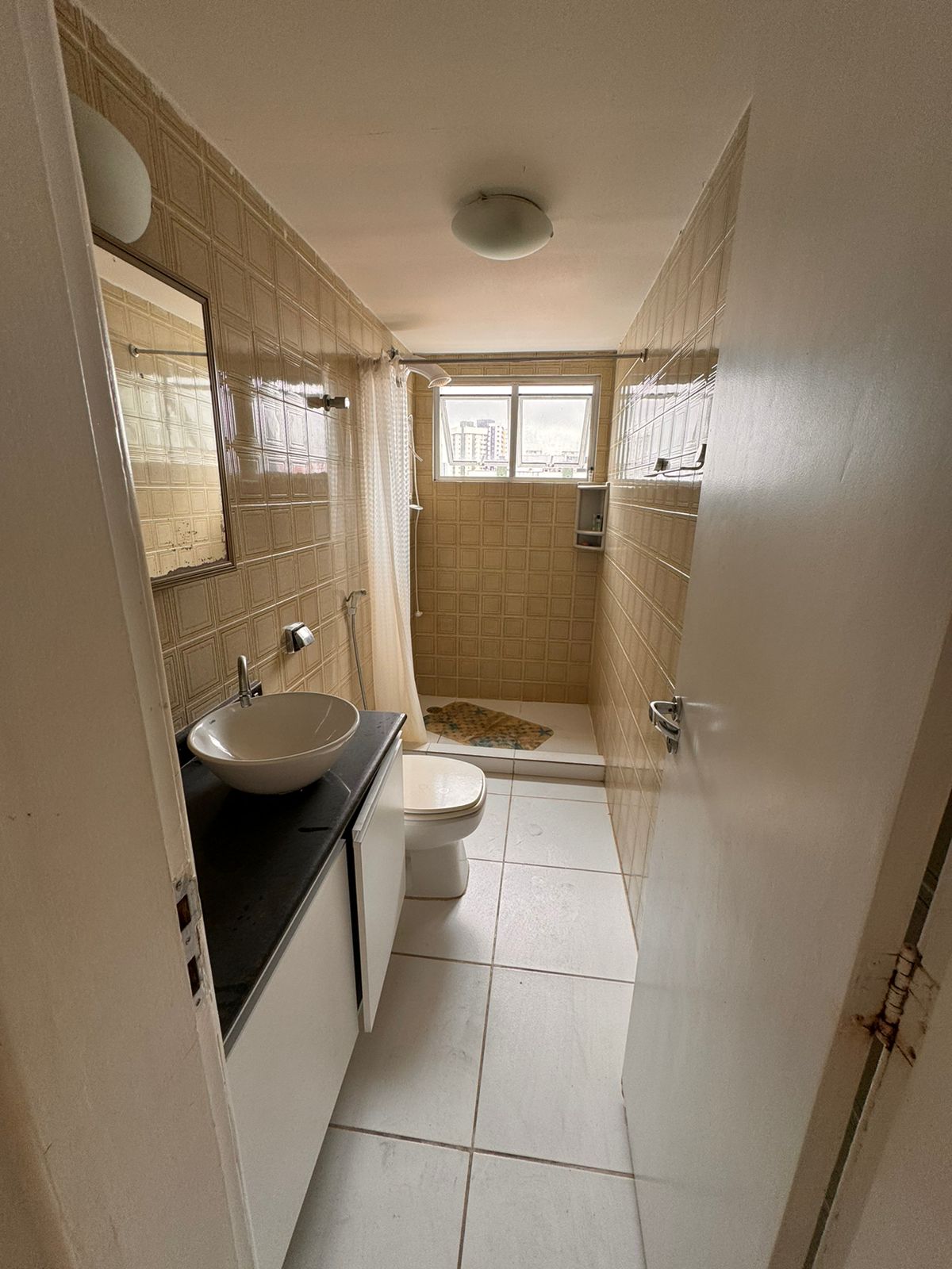Imagem Apartamento com 3 Quartos à Venda, 95 m²em Espinheiro - Recife