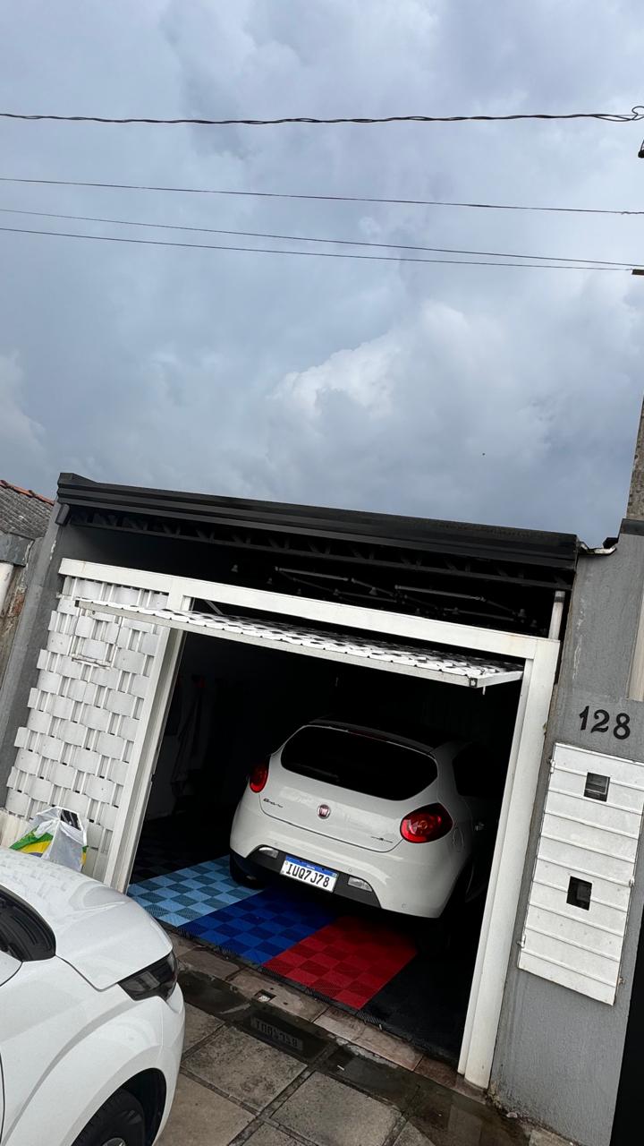 Imagem Casa com 2 Quartos à Venda, 43 m² em Tatuquara - Curitiba
