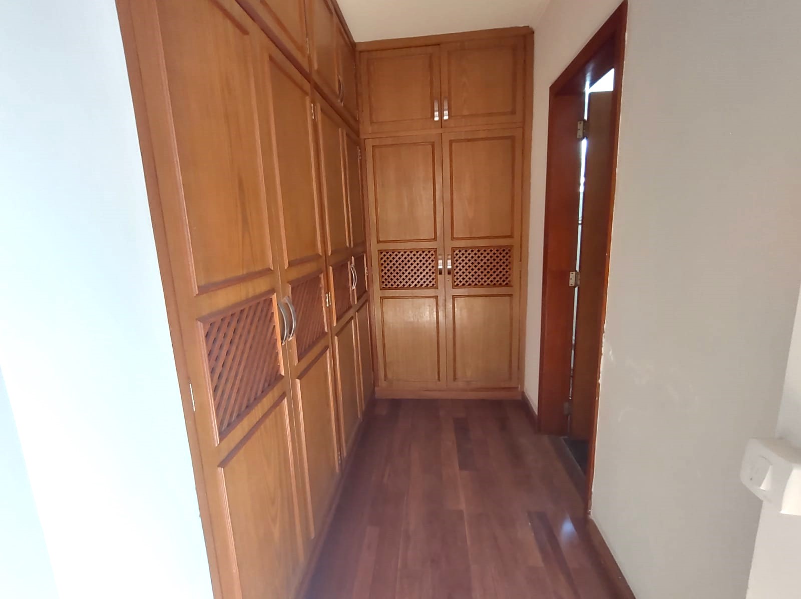 Imagem Apartamento com 3 Quartos à Venda ou Temporada, 136 m²em Vila Pompéia - São Paulo Imagem Apartamento com 3 Quartos à Venda ou Temporada, 136 m²em Vila Pompéia - São Paulo