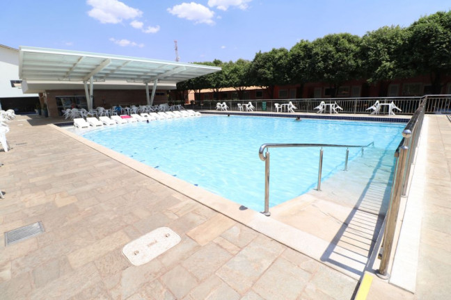 Imagem Flat com 1 Quarto para Temporada, 39 m² em Chácara Roma - Caldas Novas