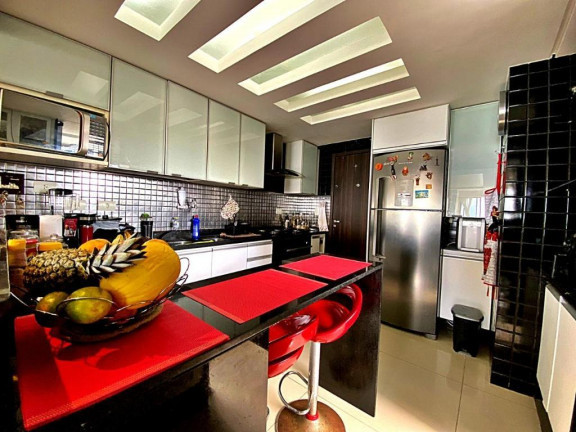 Imagem Apartamento com 4 Quartos à Venda, 110 m² em Candeias - Jaboatão dos Guararapes