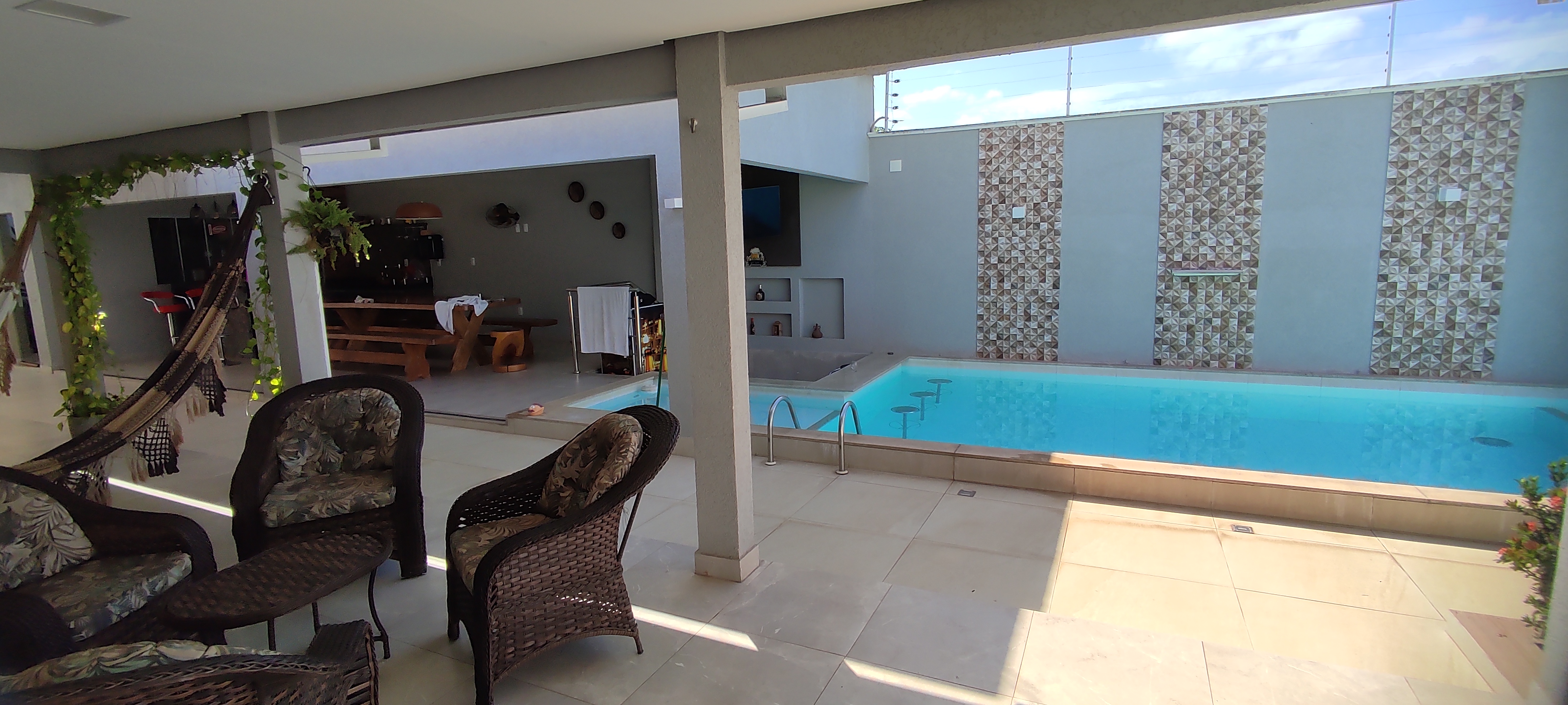 Imagem Casa com 4 Quartos à Venda ou Locação, 400 m²em CIDADE JARDIM - MARABA Imagem Casa com 4 Quartos à Venda ou Locação, 400 m²em CIDADE JARDIM - MARABA