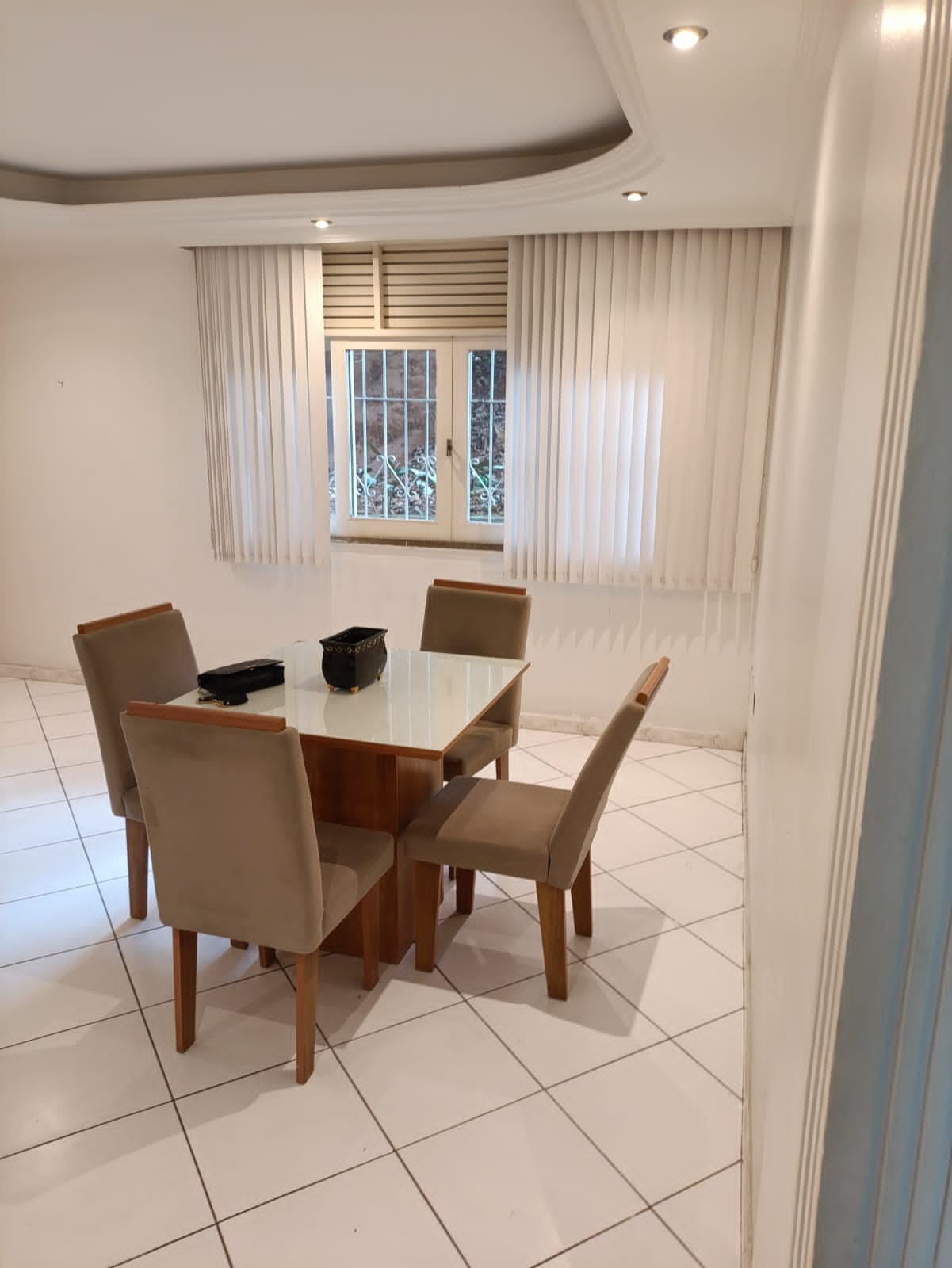 Apartamento com 2 Quartos para Alugar, 86 m² em Canela - Salvador