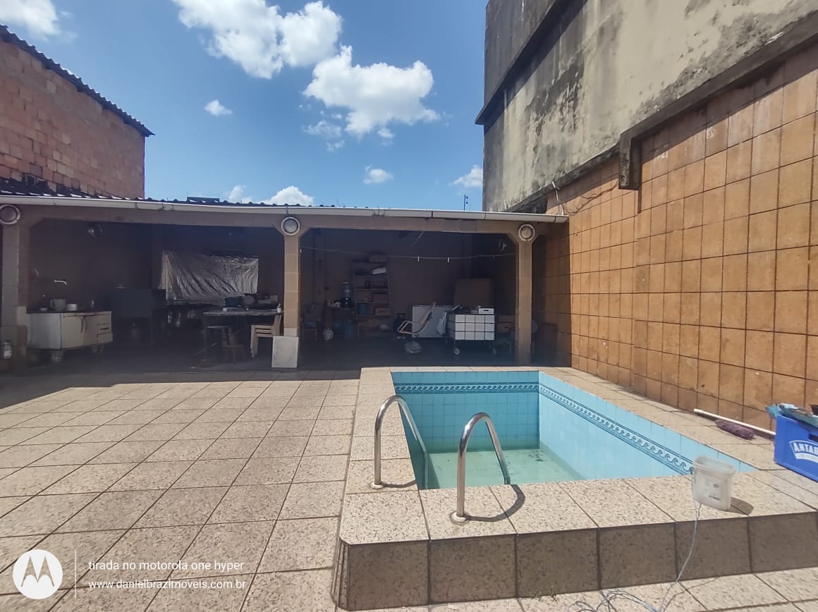 Imagem Casa com 3 Quartos à Venda, 250 m²em São Raimundo - Manaus