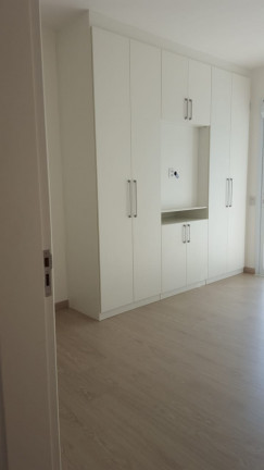 Imagem Casa de Condomínio com 3 Quartos à Venda, 320 m²em Medeiros - Jundiaí