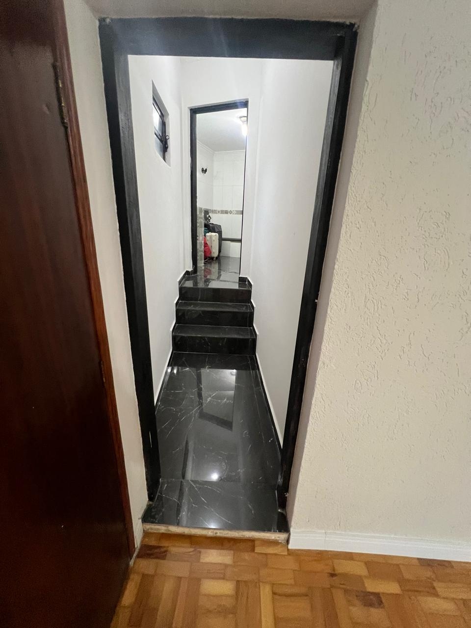 Imagem Casa com 3 Quartos à Venda, 346 m² em Centro - Diadema Imagem Casa com 3 Quartos à Venda, 346 m² em Centro - Diadema