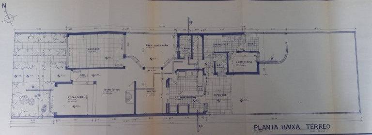 Imagem Casa com 4 Quartos à Venda, 315 m² em Centro - Pelotas