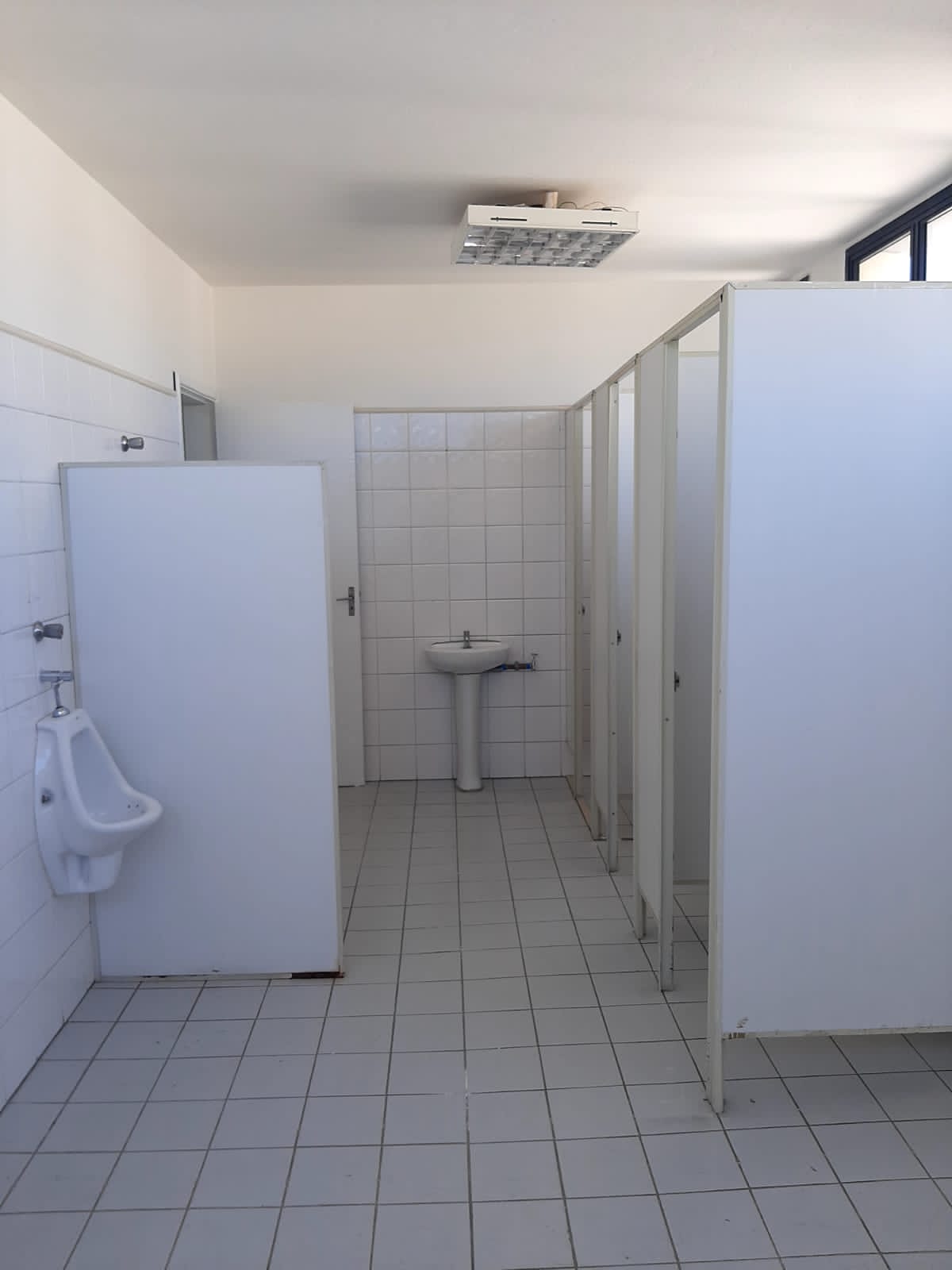 Imagem Galpão para Alugar, 903 m²em Tamboré - Barueri Imagem Galpão para Alugar, 903 m²em Tamboré - Barueri