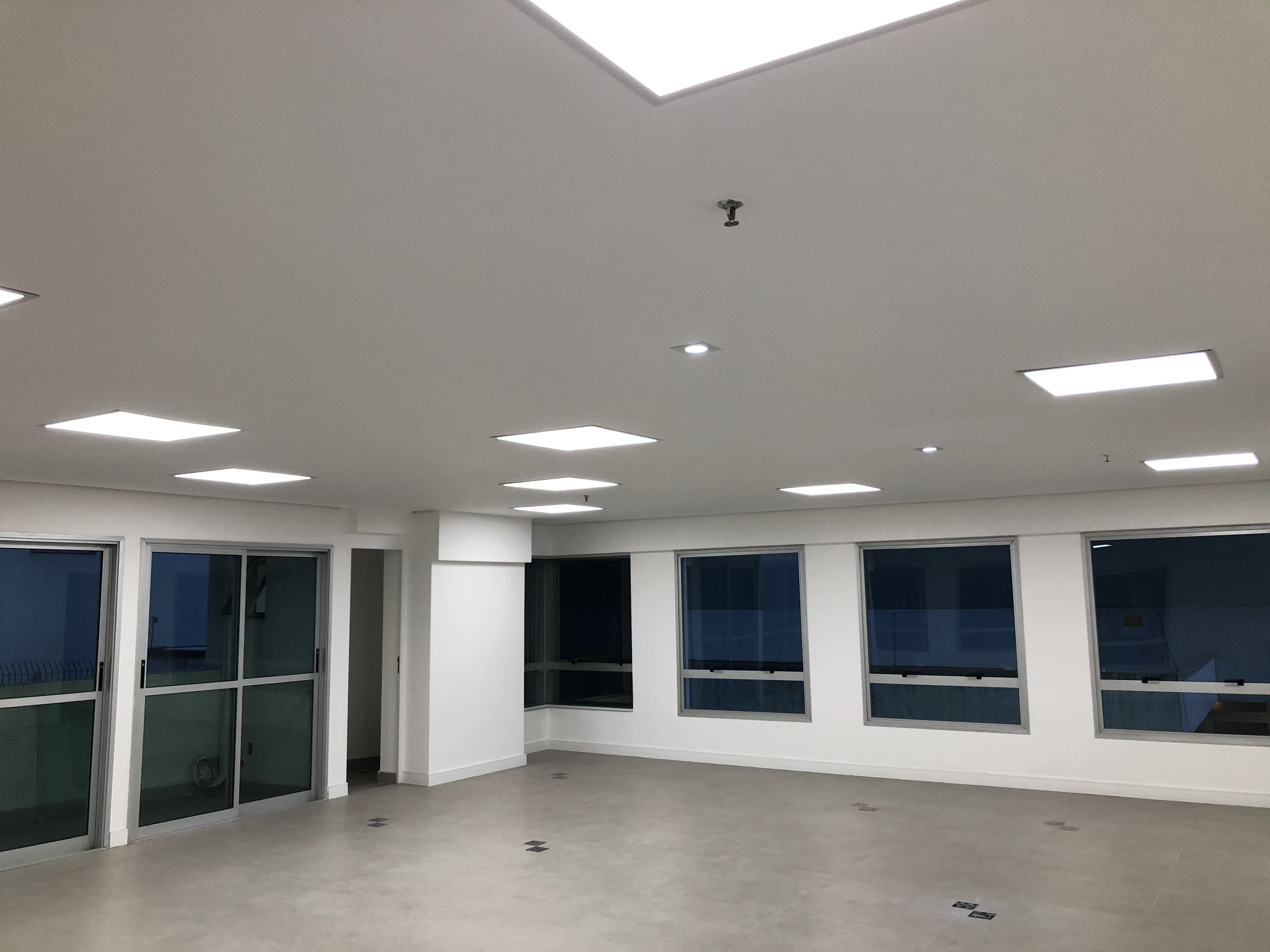 Imagem Sala Comercial à Venda ou Locação, 96 m² em Consolação - São Paulo