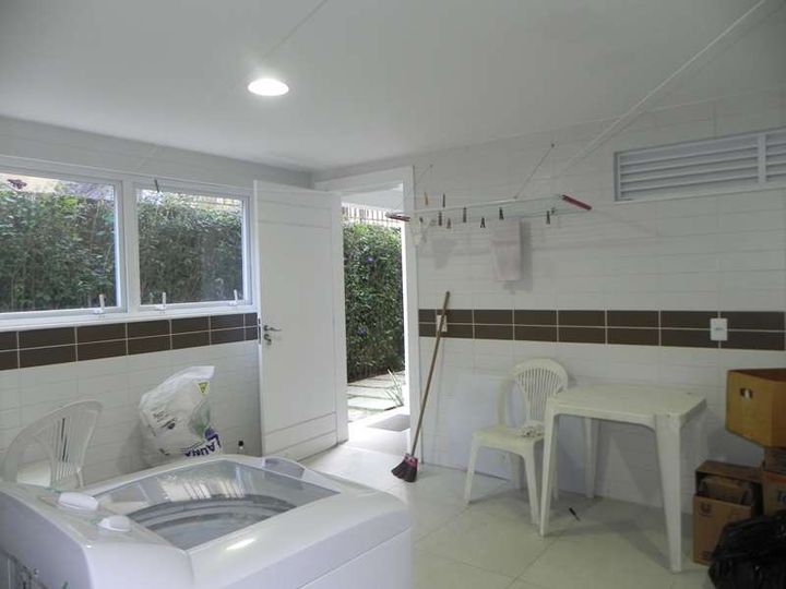 Imagem Casa de Condomínio com 5 Quartos à Venda, 500 m² em Várzea&nbsp; - Teresópolis