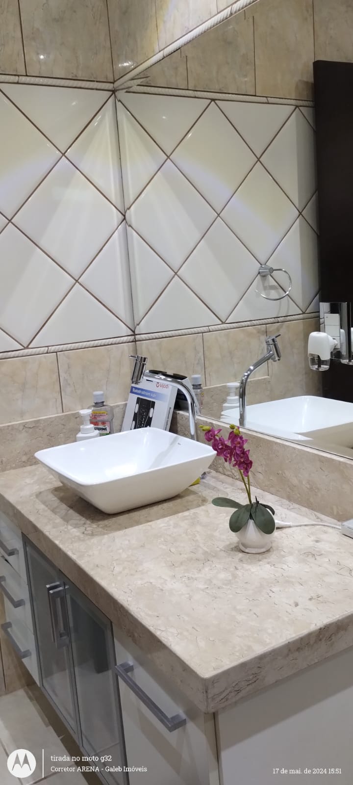 Imagem Casa com 4 Quartos à Venda, 194 m² em Jardim Floresta - Atibaia Imagem Casa com 4 Quartos à Venda, 194 m² em Jardim Floresta - Atibaia