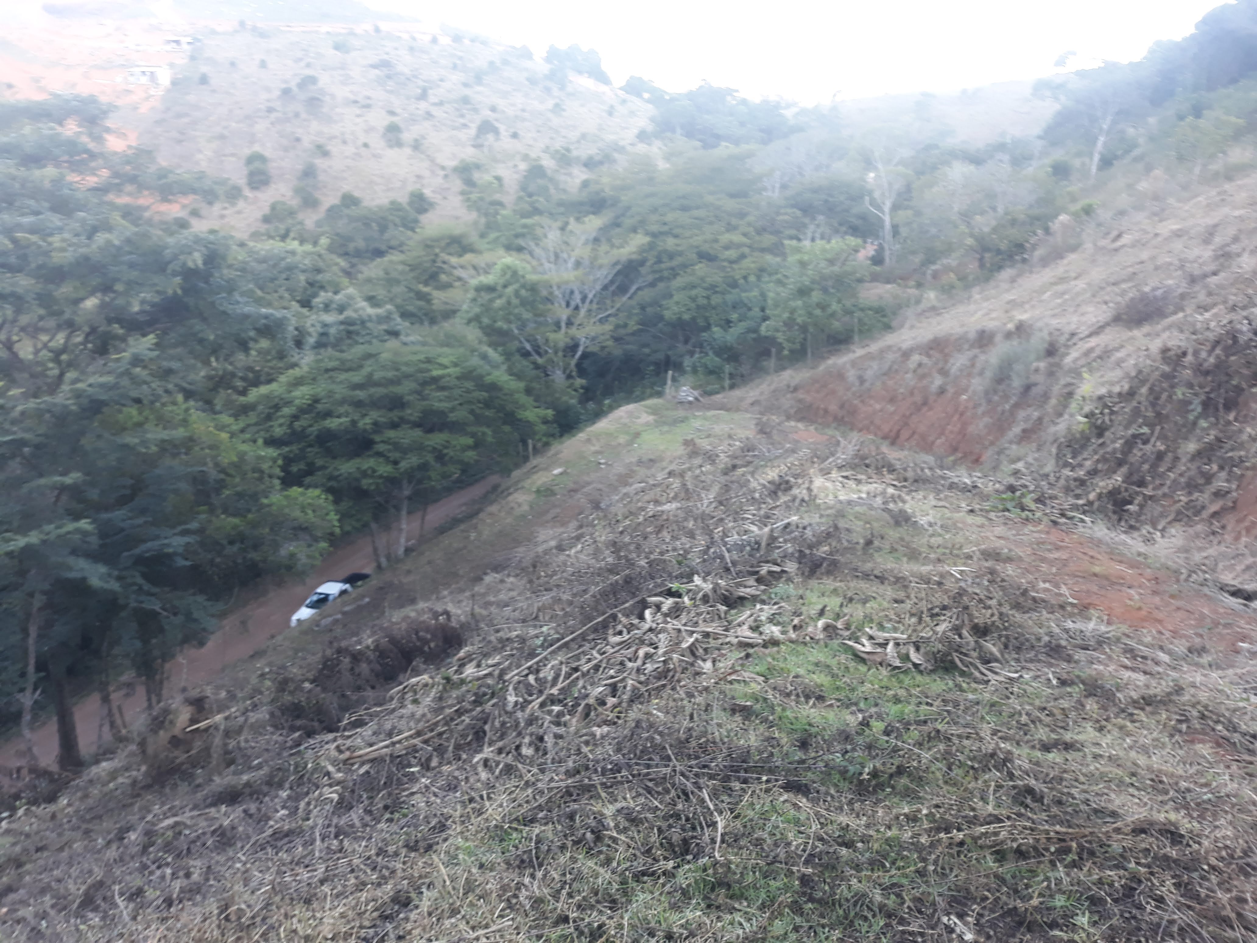 Imagem Terreno à Venda, em Humaitá - Juiz de Fora Imagem Terreno à Venda, em Humaitá - Juiz de Fora