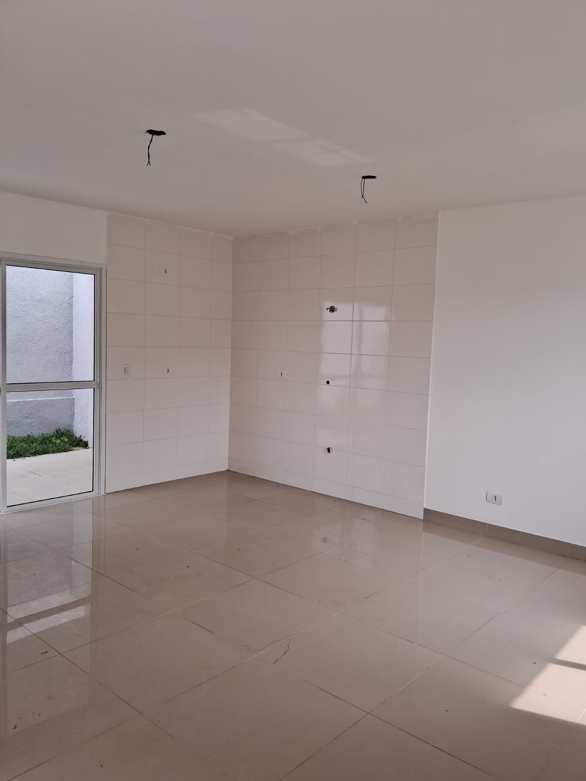 Imagem Casa de Condomínio com 2 Quartos à Venda, 65 m²em Costeira - Araucária