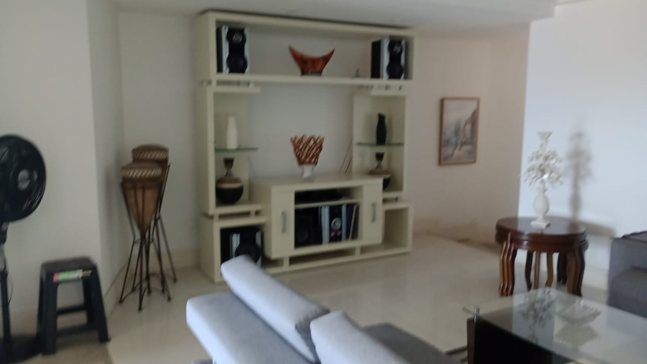 Imagem Apartamento com 3 Quartos para Alugar, 170 m²em Praia da Costa - Vila Velha Imagem Apartamento com 3 Quartos para Alugar, 170 m²em Praia da Costa - Vila Velha