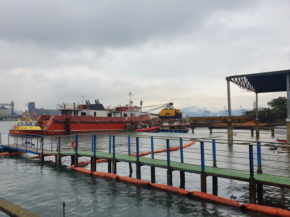 Imagem Galpão para Alugar, 2 m² em Jardim Cunhambebe (vicente De Carvalho) - Guarujá