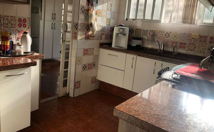 Imagem Casa com 4 Quartos à Venda, 340 m² em Jardim Apolo I - São José dos Campos