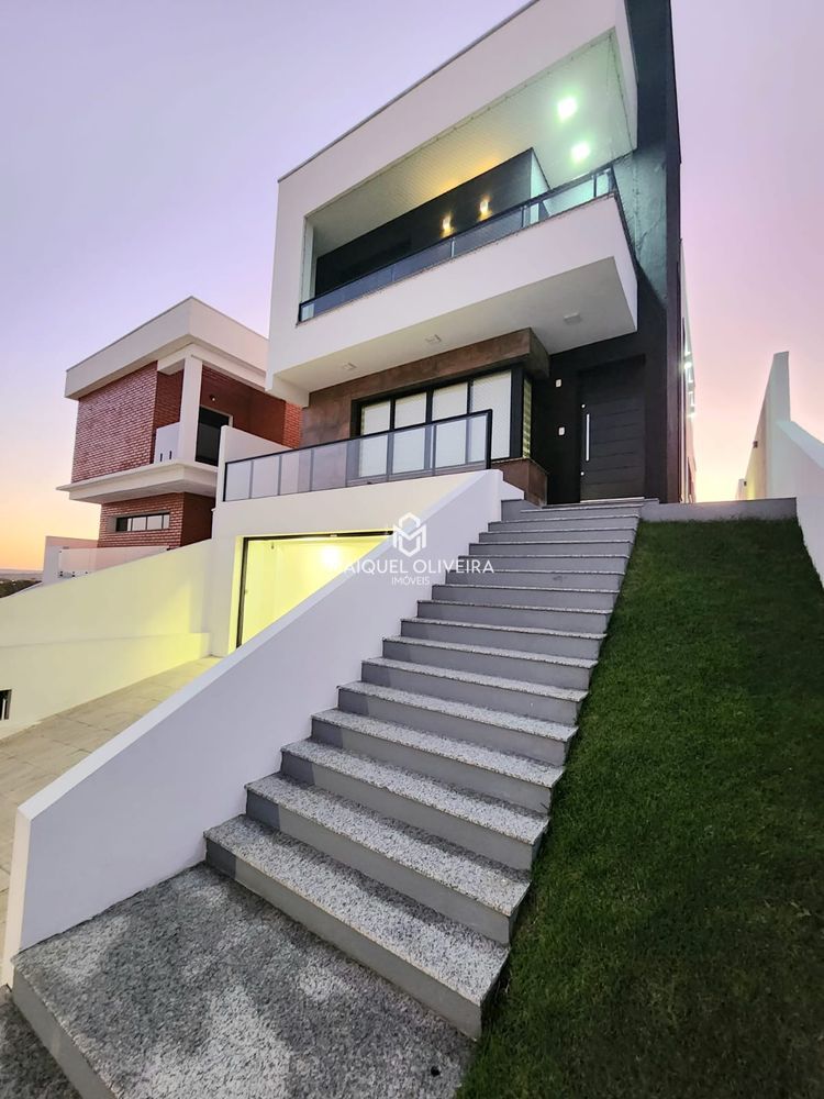 Imagem Casa de Condomínio com 3 Quartos para Alugar, 300 m²em Tomazetti - Santa Maria Imagem Casa de Condomínio com 3 Quartos para Alugar, 300 m²em Tomazetti - Santa Maria