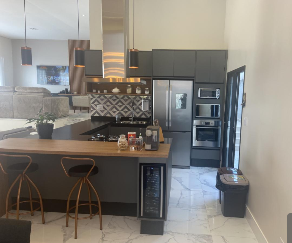 Imagem Casa com 3 Quartos à Venda, 270 m²em Parque Residencial Itapeti - Mogi das Cruzes