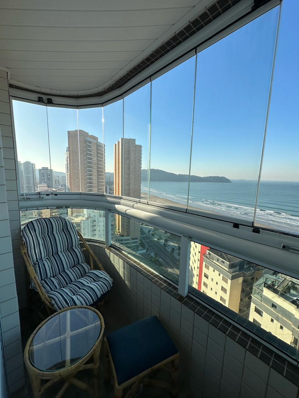 Imagem Apartamento com 4 Quartos à Venda, 232 m² em Guilhermina - Praia Grande