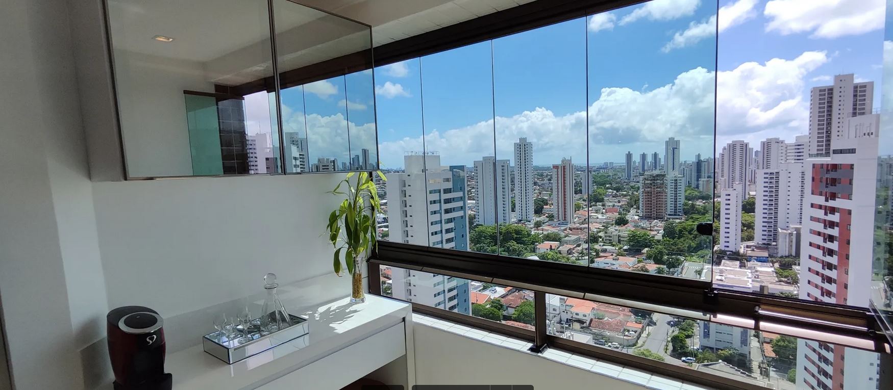 Imagem Apartamento com 3 Quartos à Venda, 60 m² em Casa Amarela - Recife
