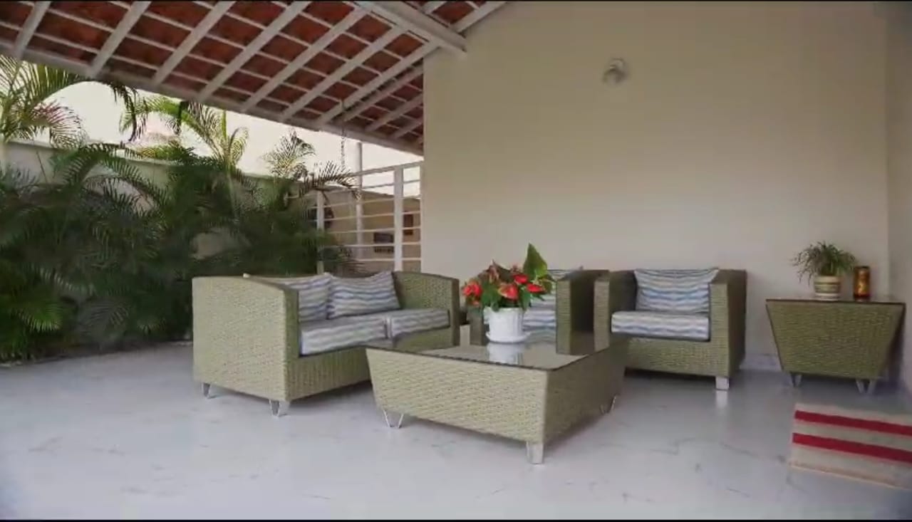 Imagem Casa de Condomínio com 4 Quartos à Venda, 205 m²em Novo Aleixo - Manaus