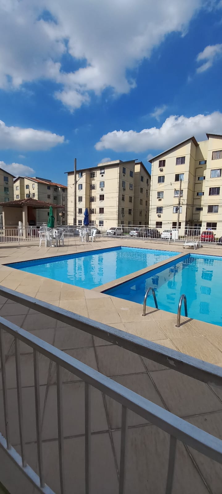 Imagem Apartamento com 2 Quartos à Venda, 45 m² em Inhoaíba - Rio de Janeiro