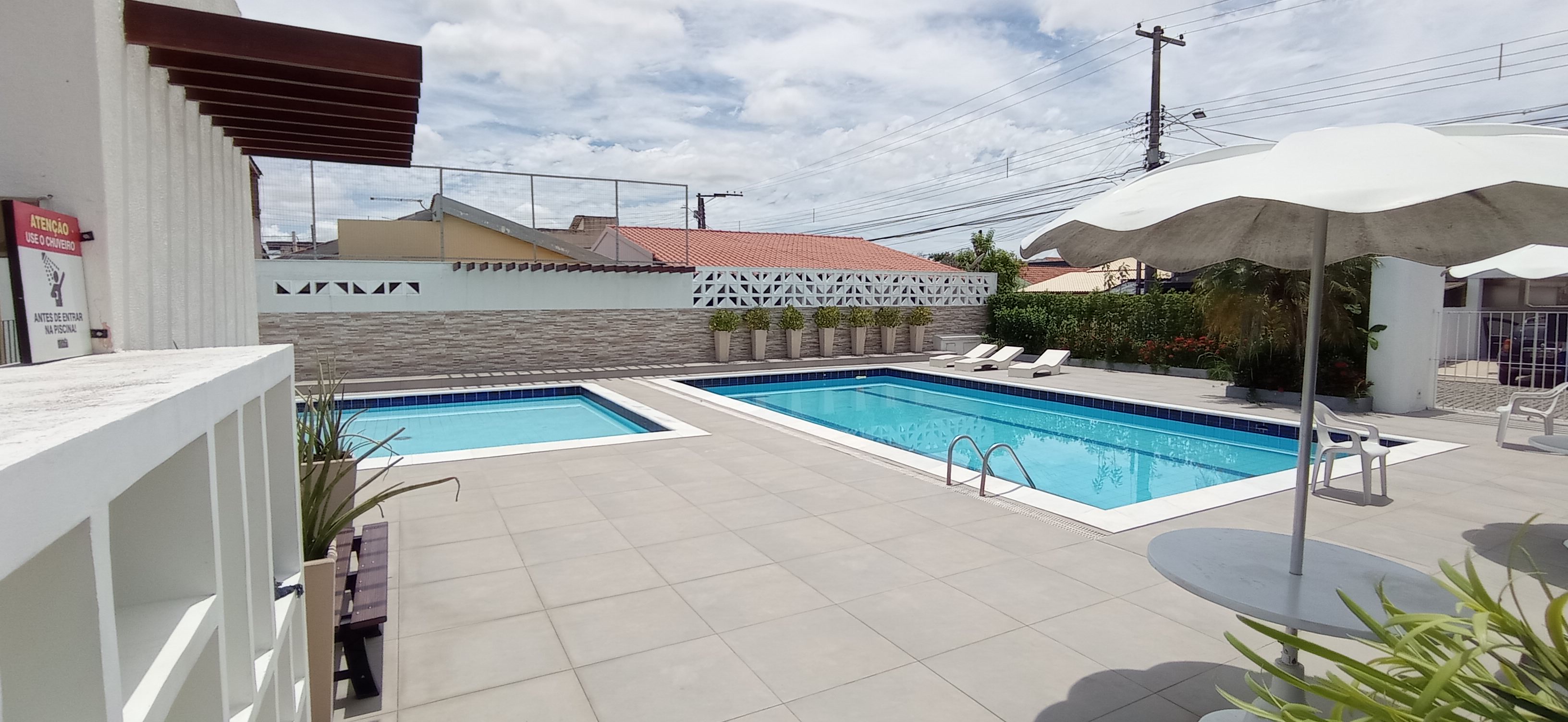 Casa de Condomínio com 3 Quartos à Venda, 75 m²em Parque Califórnia - Campos dos Goytacazes