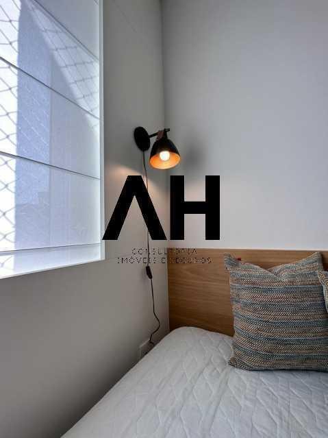 Imagem Apartamento com 2 Quartos à Venda, 80 m²em Camboinhas - Niterói Imagem Apartamento com 2 Quartos à Venda, 80 m²em Camboinhas - Niterói