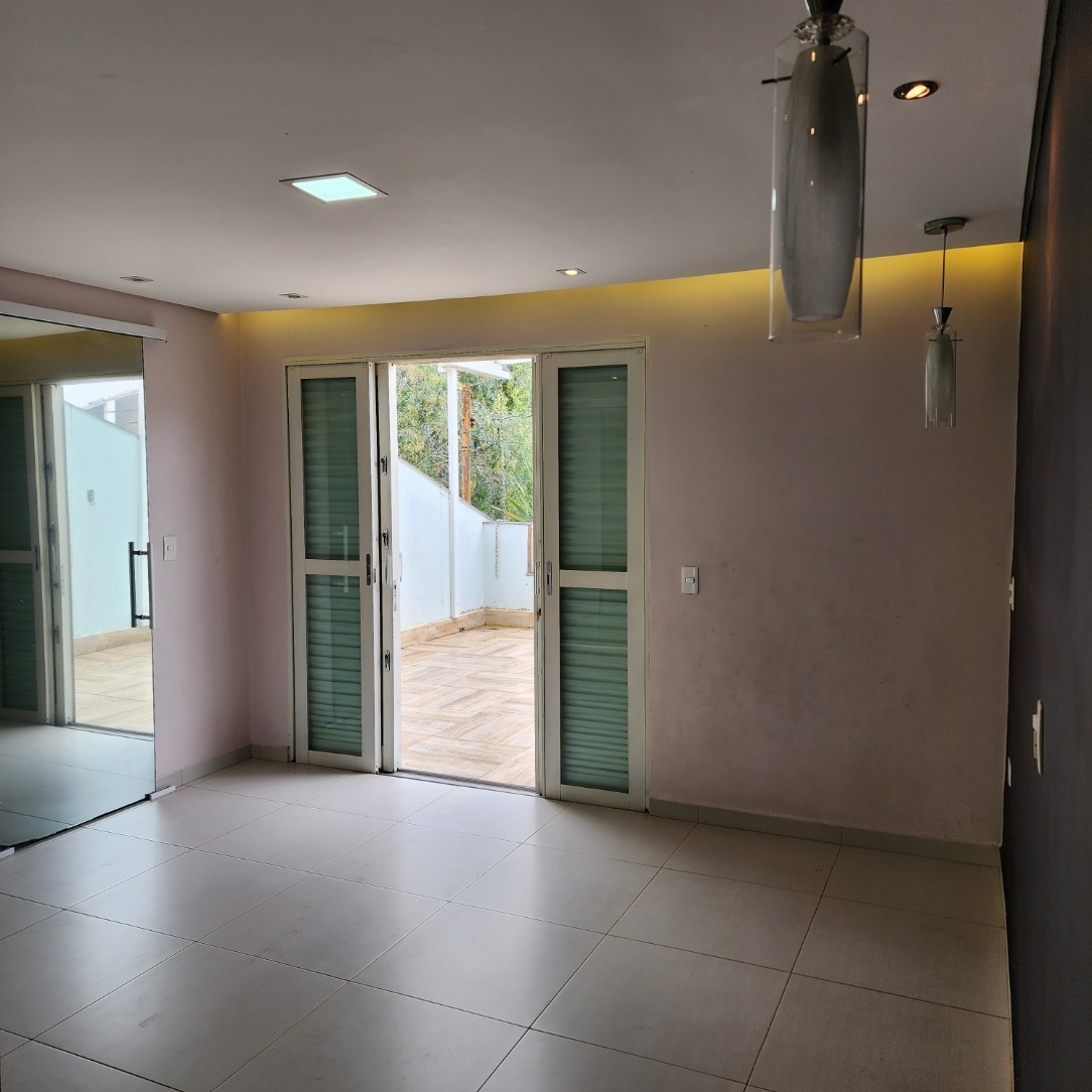 Imagem Sobrado com 3 Quartos à Venda, 118 m²em Rudge Ramos - São Bernardo do Campo Imagem Sobrado com 3 Quartos à Venda, 118 m²em Rudge Ramos - São Bernardo do Campo