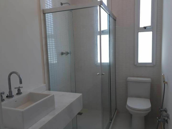 Imagem Casa de Condomínio com 5 Quartos à Venda, em Barra da Tijuca - Rio de Janeiro Imagem Casa de Condomínio com 5 Quartos à Venda, em Barra da Tijuca - Rio de Janeiro