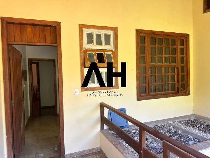 Imagem Casa com 4 Quartos à Venda, em Muriqui - Niterói Imagem Casa com 4 Quartos à Venda, em Muriqui - Niterói