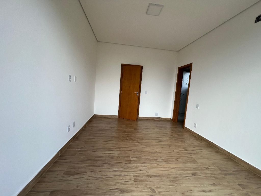 Imagem Casa de Condomínio com 4 Quartos à Venda, 260 m² em Várzea - Lagoa Santa