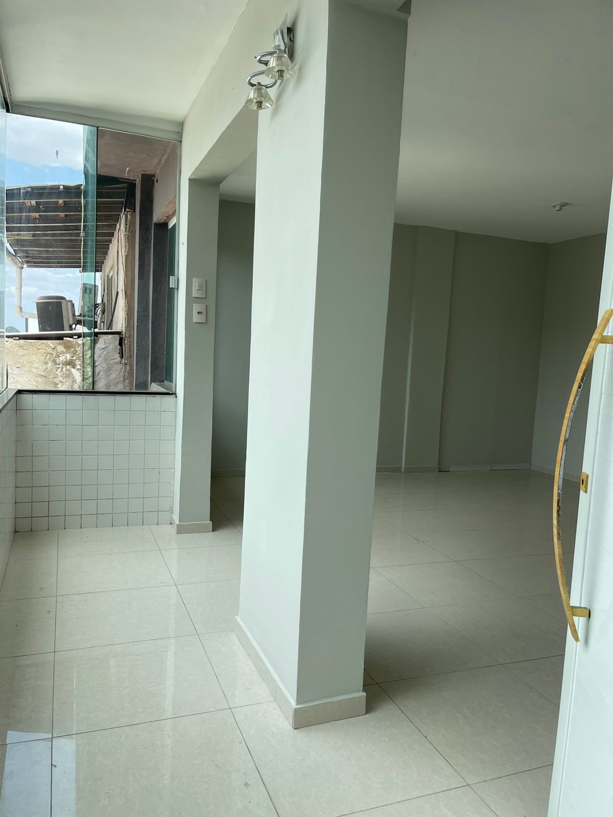 Imagem Apartamento com 2 Quartos à Venda, 80 m²em Marco - Belém