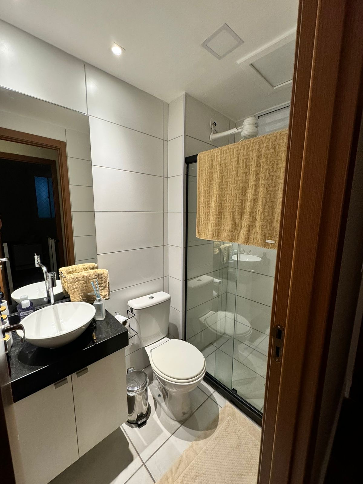 Imagem Apartamento com 2 Quartos para Alugar, 60 m²em Centro - Lauro de Freitas