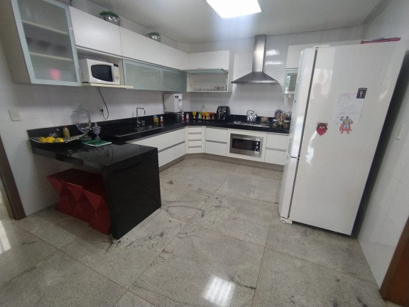 Imagem Sobrado com 5 Quartos à Venda, 413 m² em Jardins Madri - Goiânia