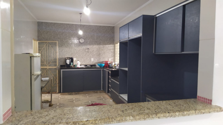 Imagem Sobrado com 4 Quartos à Venda,  em Jardim Ipiranga - Aparecida de Goiânia