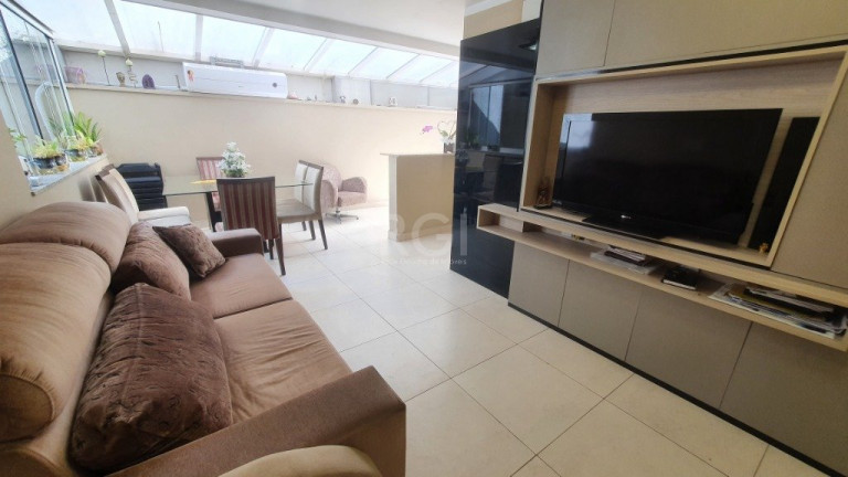 Imagem Apartamento com 2 Quartos à Venda, 112 m² em Independência - Porto Alegre
