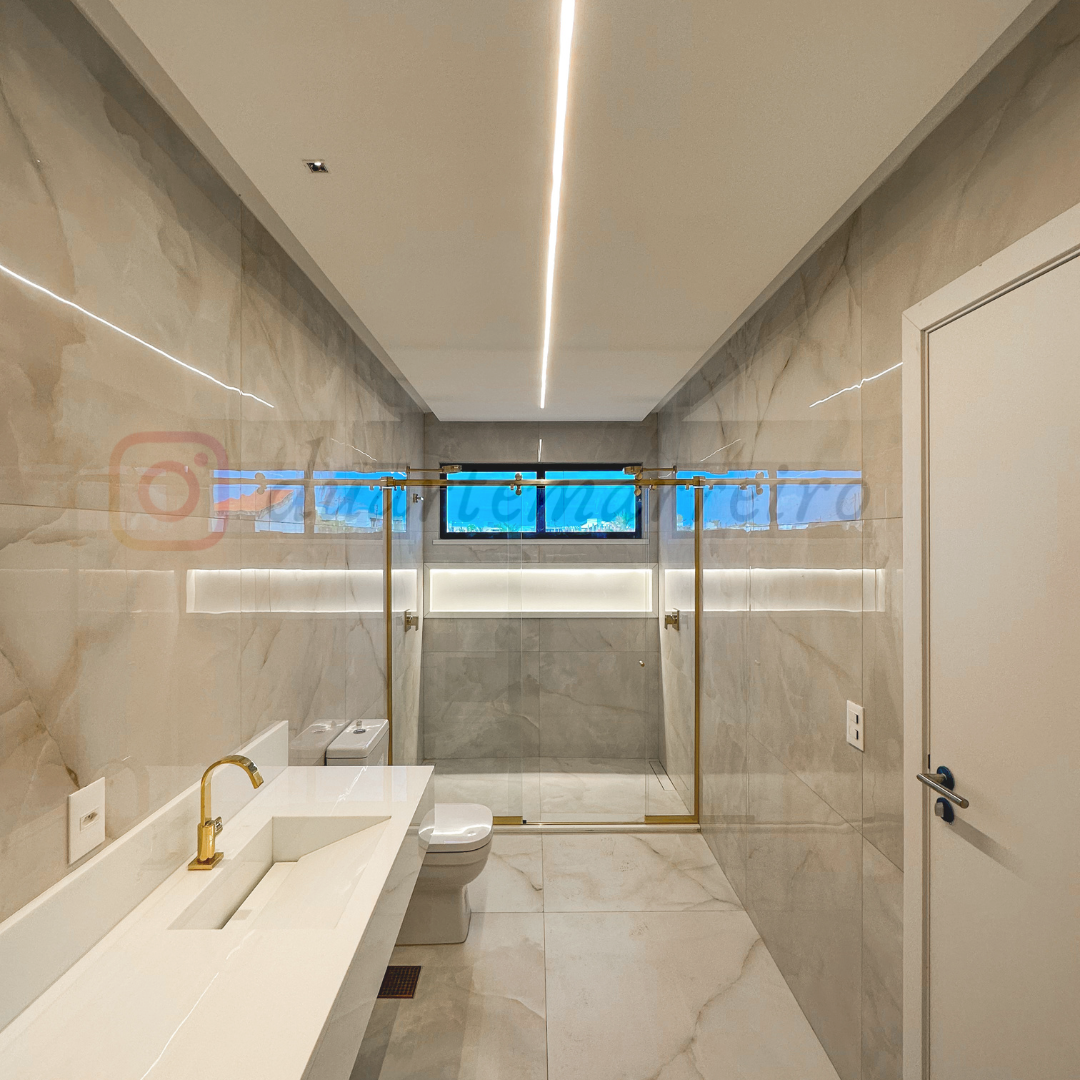 Imagem Casa de Condomínio com 5 Quartos à Venda, 388 m²em Cidade Alpha - Eusébio Imagem Casa de Condomínio com 5 Quartos à Venda, 388 m²em Cidade Alpha - Eusébio
