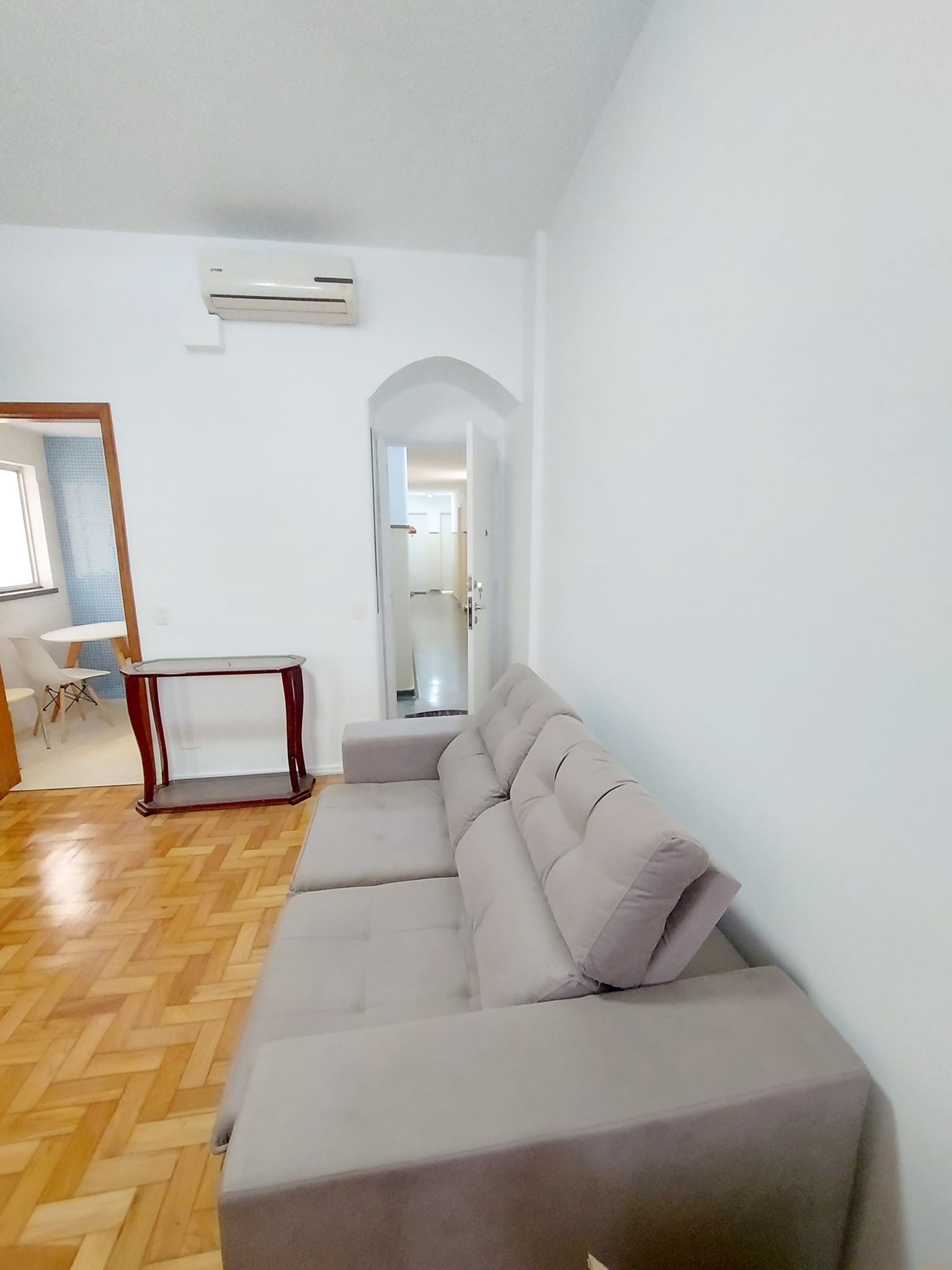 Imagem Apartamento com 1 Quarto à Venda ou Locação, 55 m²em Copacabana - Rio de Janeiro