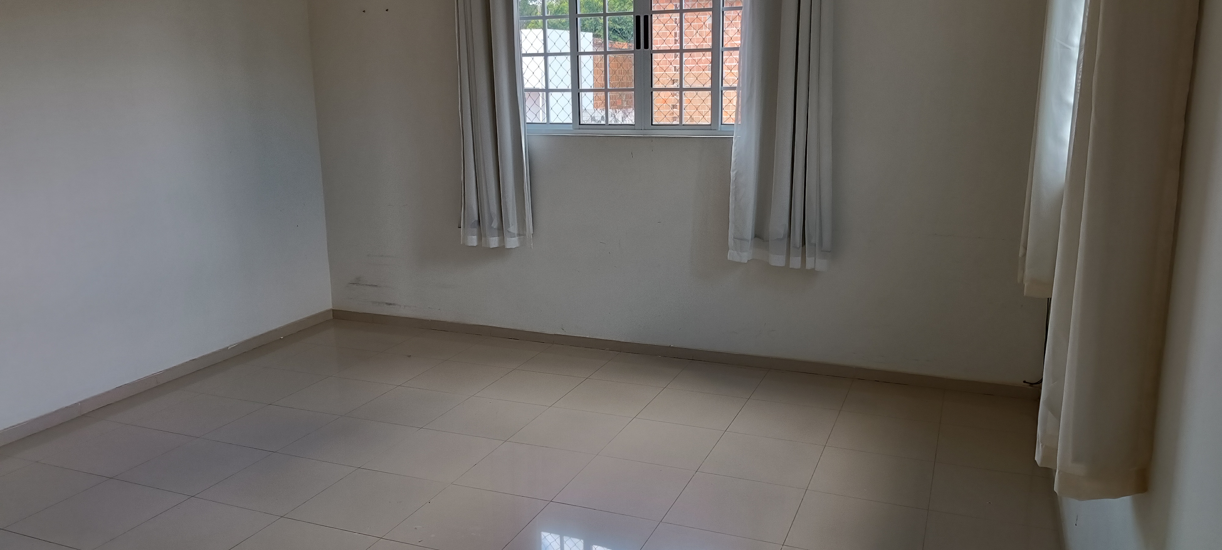 Imagem Casa com 4 Quartos para Alugar, 350 m²em KM90 - Paudalho