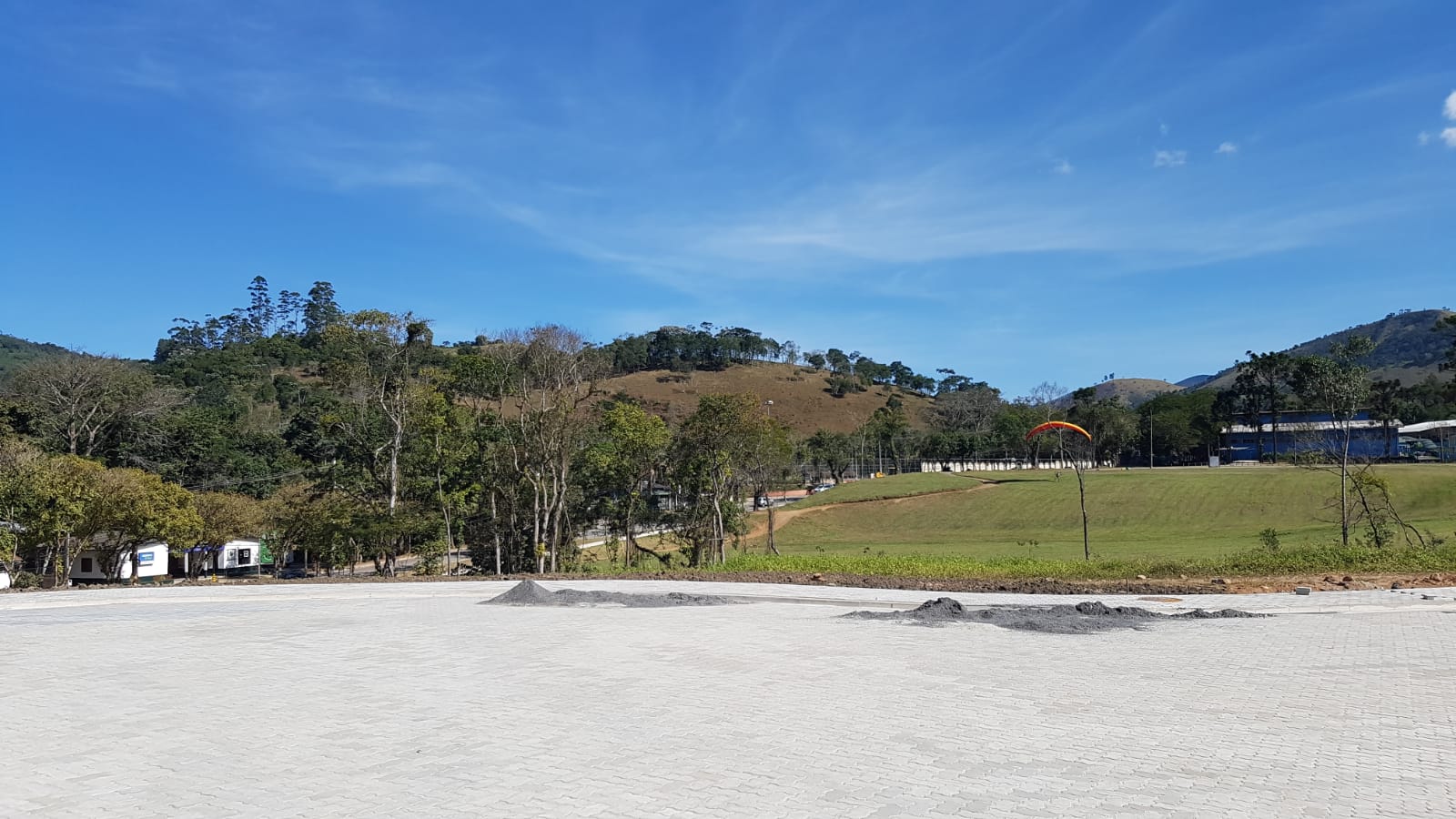 Imagem Terreno à Venda ou Temporada, 450 m²em São Francisco Xavier - São José dos Campos Imagem Terreno à Venda ou Temporada, 450 m²em São Francisco Xavier - São José dos Campos