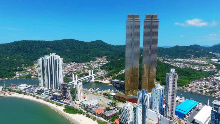 Imagem Apartamento com 4 Quartos à Venda, 365 m² em Centro - Balneário Camboriú Imagem Apartamento com 4 Quartos à Venda, 365 m² em Centro - Balneário Camboriú
