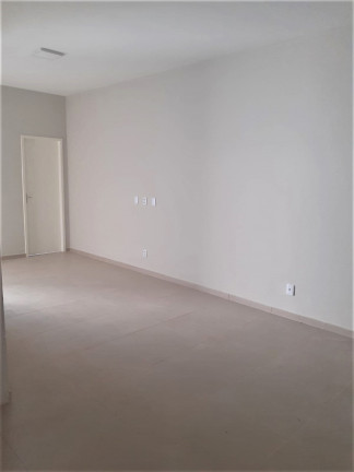 Imagem Casa com 3 Quartos à Venda, 110 m² em Siqueira - Fortaleza