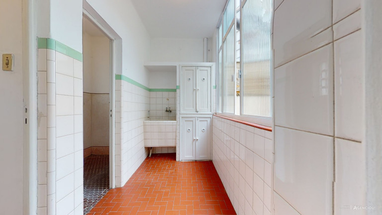 Imagem Apartamento com 3 Quartos à Venda, 108 m² em Santana - Porto Alegre
