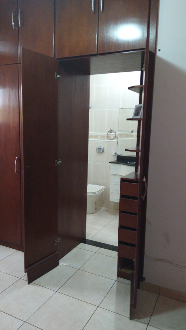 Imagem Casa com 3 Quartos à Venda, 210 m² em Tupi - Praia Grande Imagem Casa com 3 Quartos à Venda, 210 m² em Tupi - Praia Grande