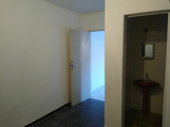 Imagem Casa com 2 Quartos à Venda, 150 m² em Parque Jaçatuba - Santo André