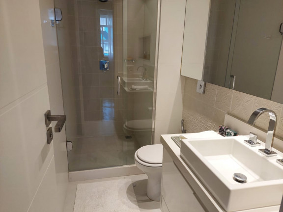 Imagem Apartamento com 3 Quartos à Venda, 105 m² em Copacabana - Rio de Janeiro