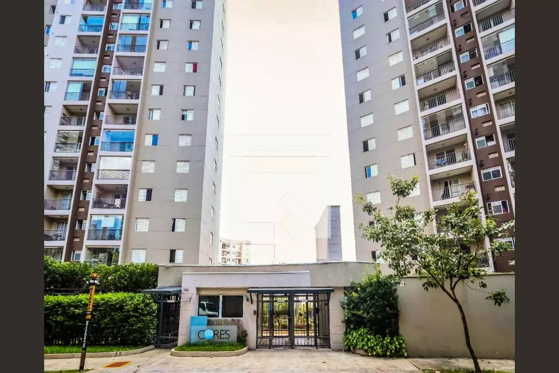 Apartamento com 2 Quartos à Venda, 68 m² em  - 
