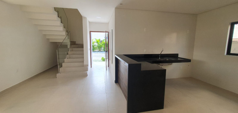 Imagem Casa de Condomínio com 4 Quartos à Venda,  em Gramame - João Pessoa